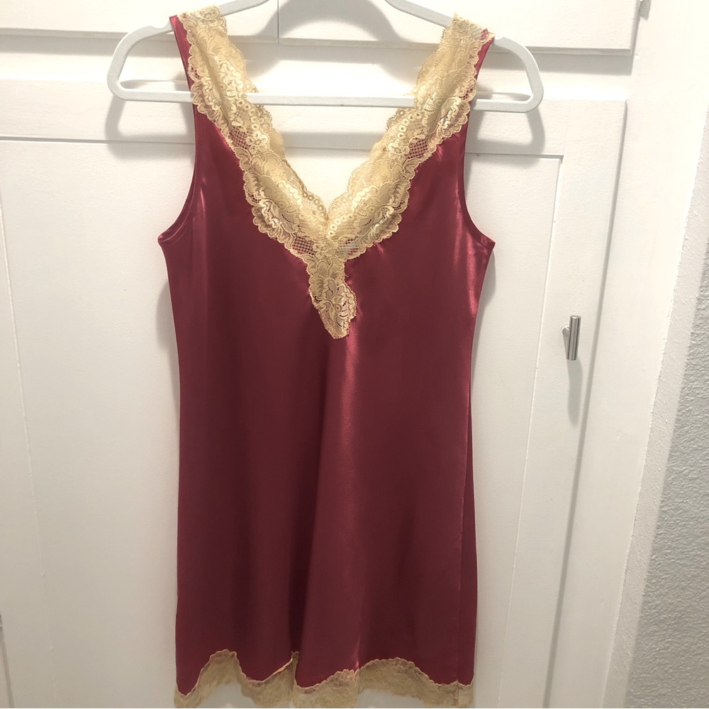 Morgan Taylor Lingerie